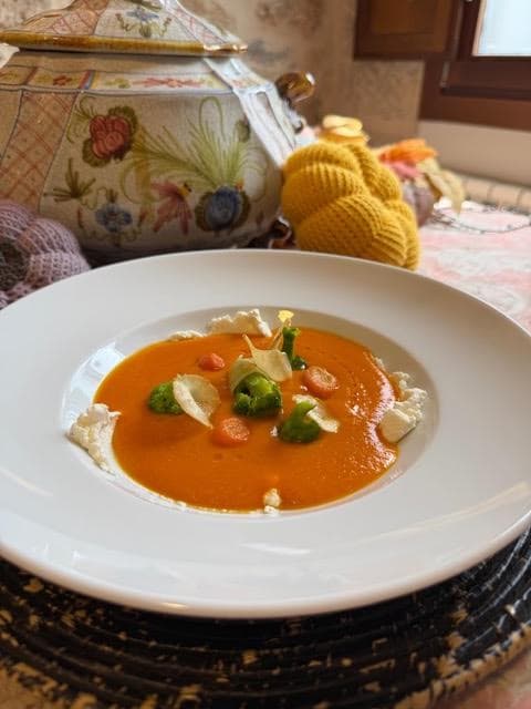 Crema de calabaza del menú de Otoño Gastronómico de Casa Ramirás en Ourense